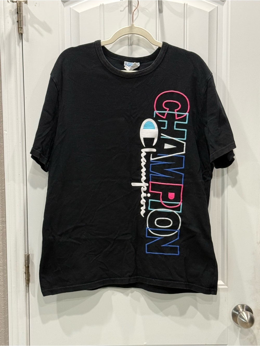 Champion Men’s Size Large Heritage 100% Cotton Black Embroidered Logo T-Shirt EU
